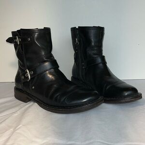 UGG Fabrizia Women’s Black Leather Ankle Boot Women’s Size 7